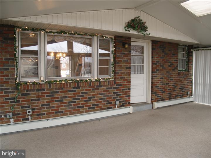 6349 Chapmans Road Allentown, PA 18106 - Photo 5 of 10 Gallery Image 5