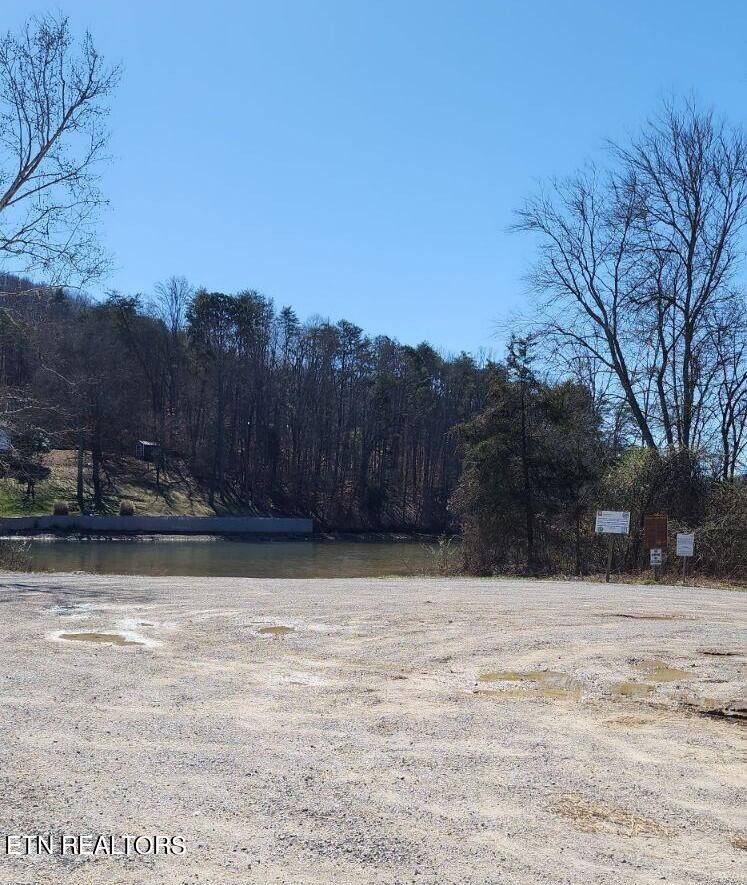 0 Emory River Road Harriman, TN 37748 - Photo 8 of 8 a view of snow with a yard
