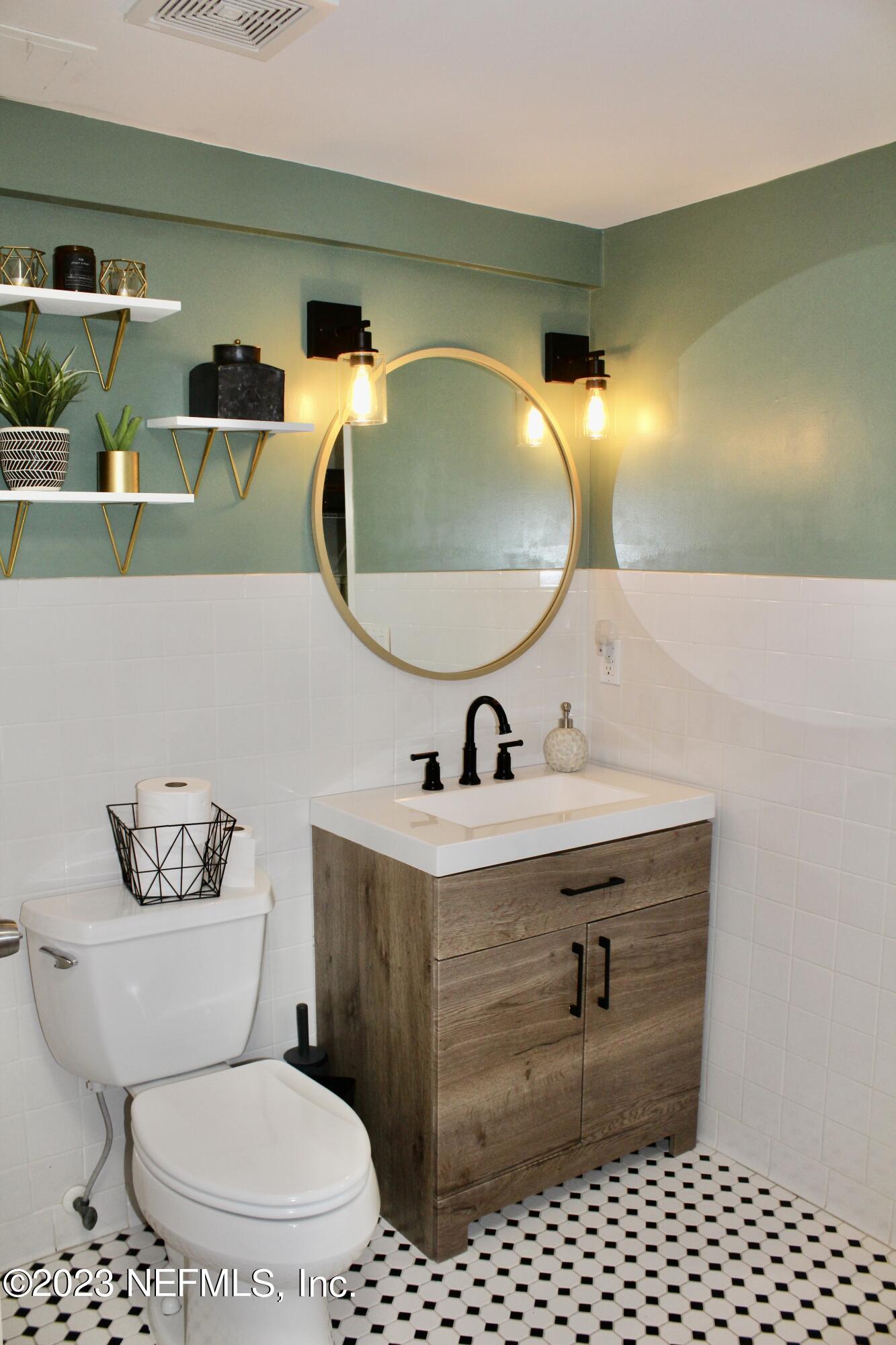 731 South Shores Road Jacksonville, FL 32207 - Photo 16 of 41 IMG_5178