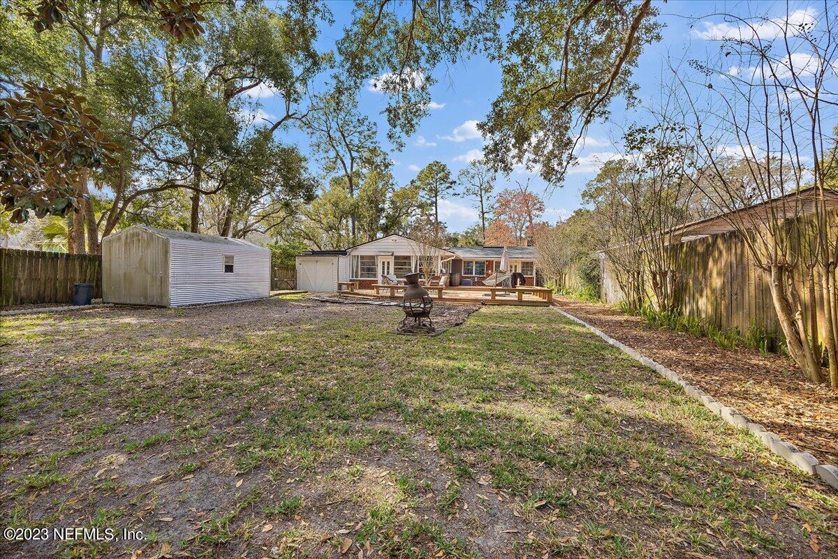731 South Shores Road Jacksonville, FL 32207 - Photo 38 of 41 22-Backyard