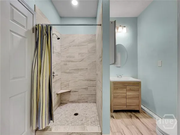 $595,000 | 298 Hudson River Drive, Commerce, GA 30530