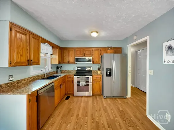 $595,000 | 298 Hudson River Drive, Commerce, GA 30530