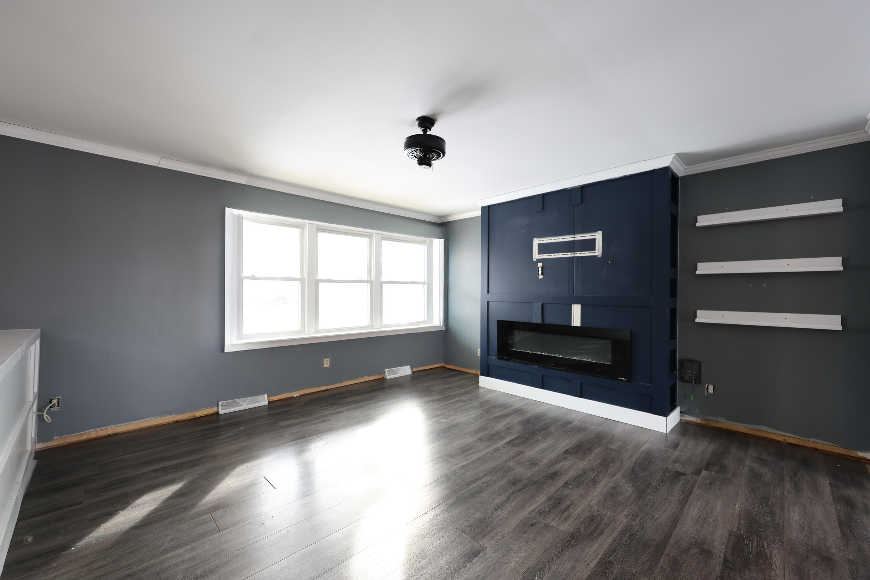 411 Cherry Hill Road Dyer, IN 46311 - Photo 2 of 27 3000x2000