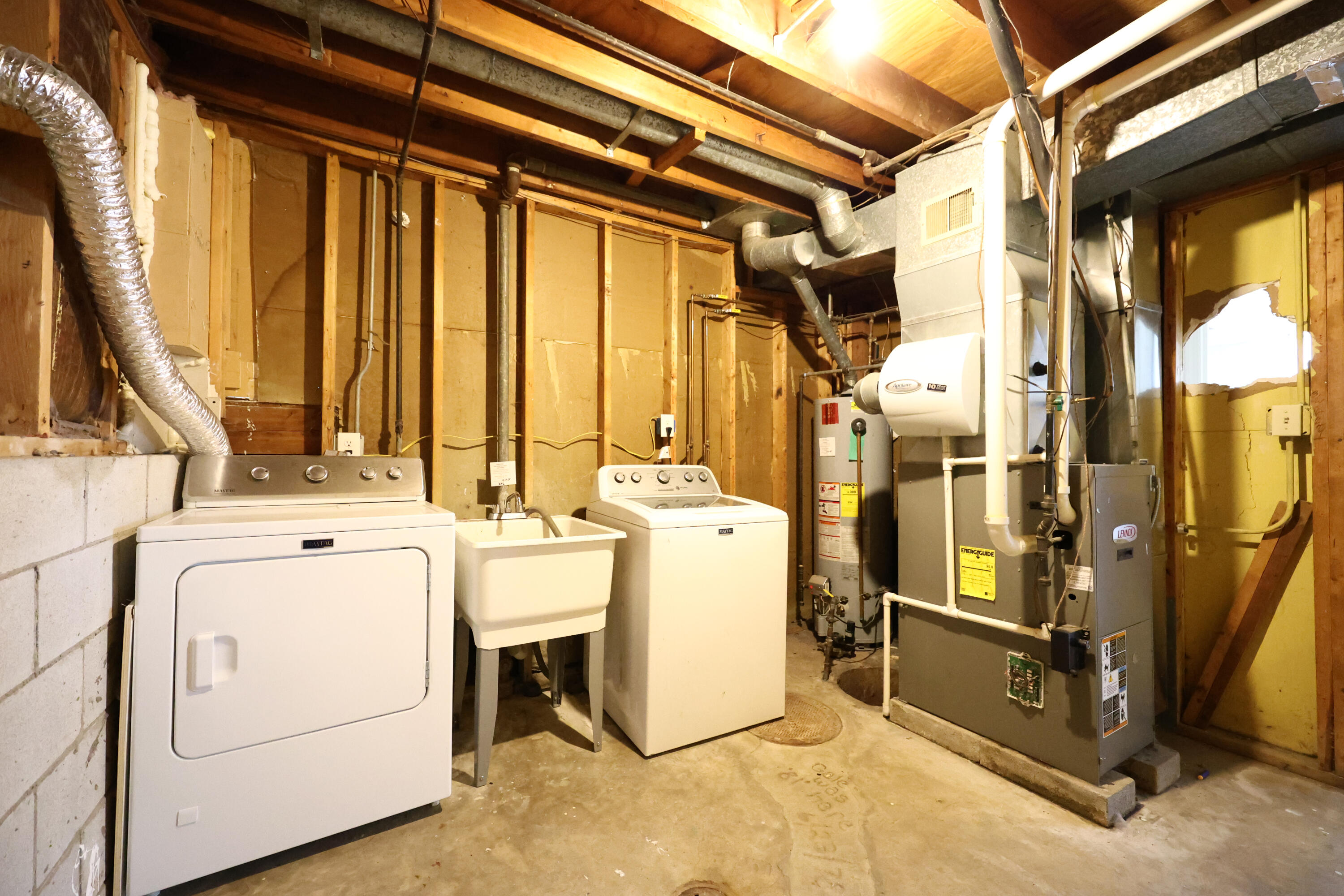 411 Cherry Hill Road Dyer, IN 46311 - Photo 26 of 27 3000x2000