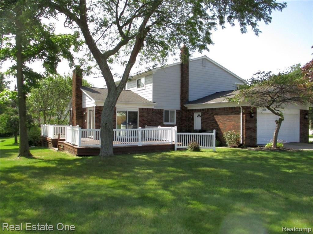 856 Mayfair Court Rochester Hills, MI 48309 - Photo 4 of 40