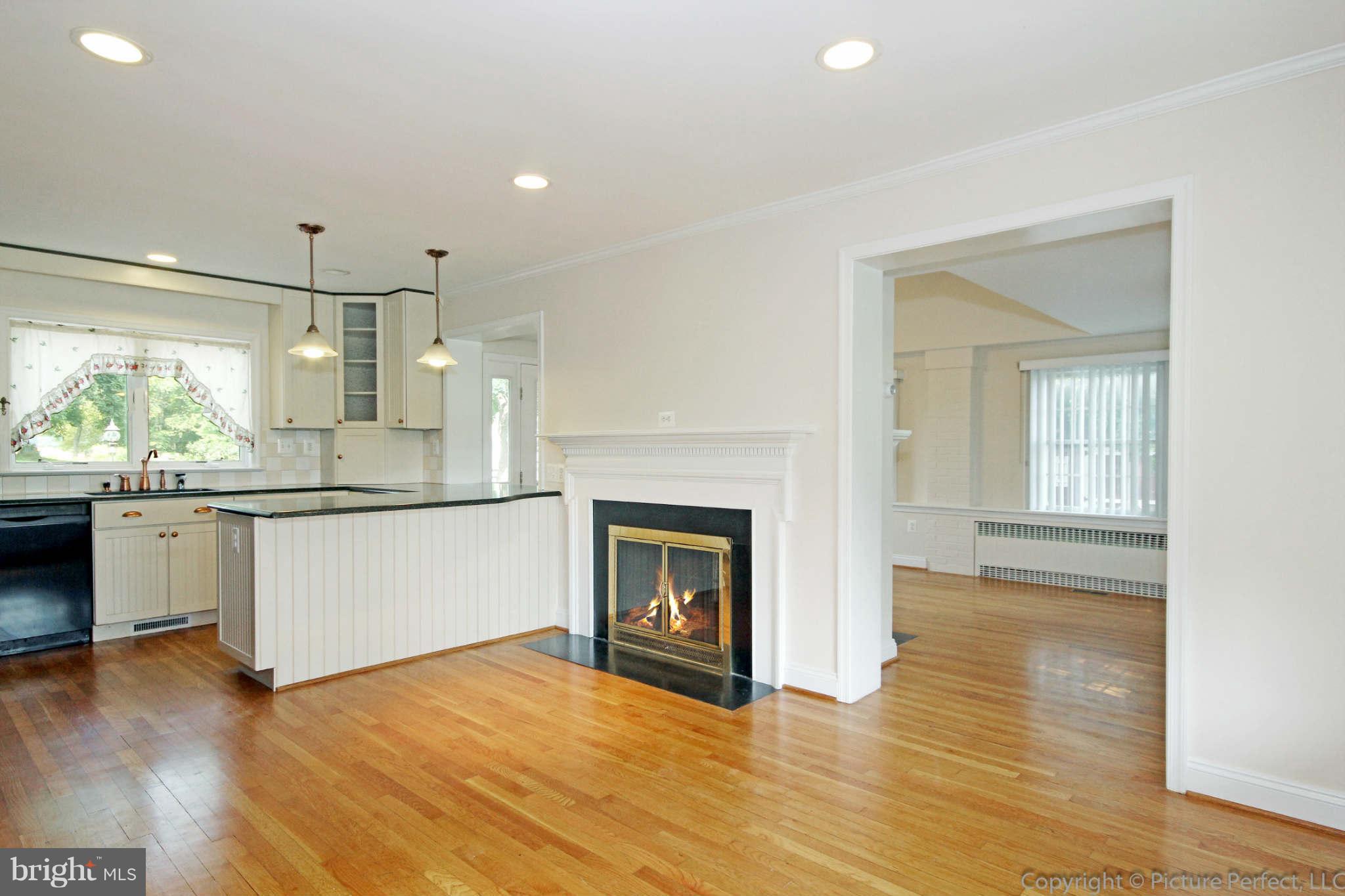 9001 Damascus Road Damascus, MD 20872 - Photo 11 of 30 Interior (General)