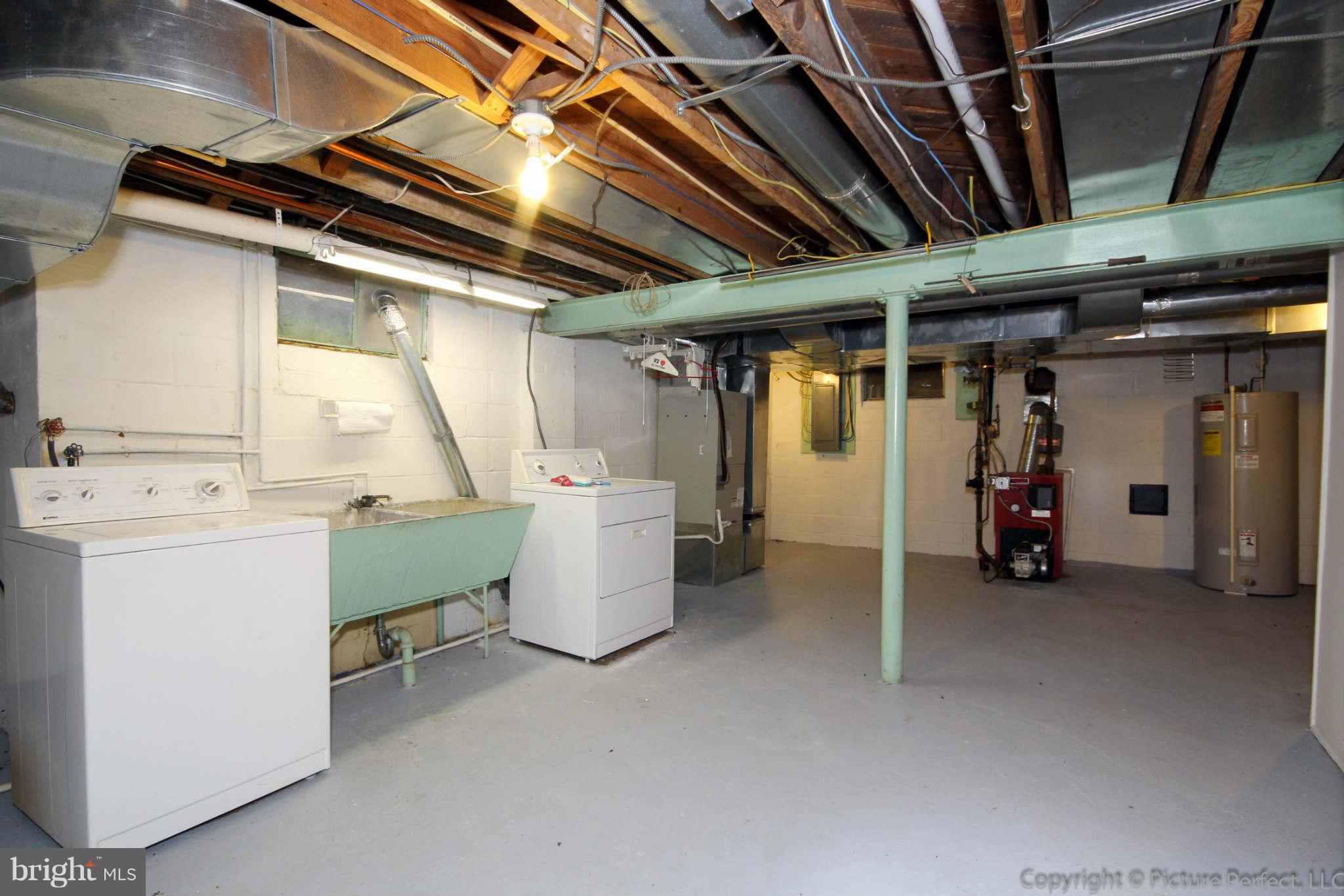 9001 Damascus Road Damascus, MD 20872 - Photo 27 of 30 Laundry / Furnace Room