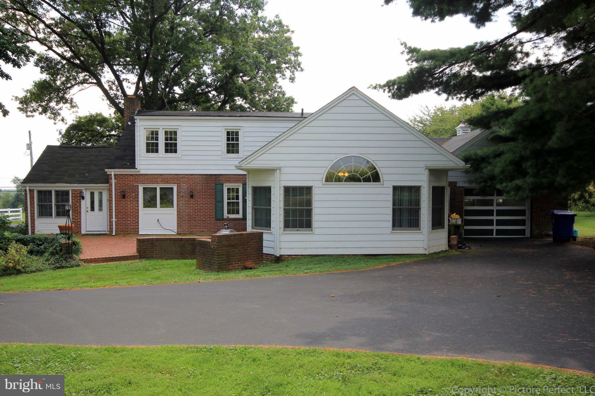 9001 Damascus Road Damascus, MD 20872 - Photo 5 of 30 Exterior (Rear)