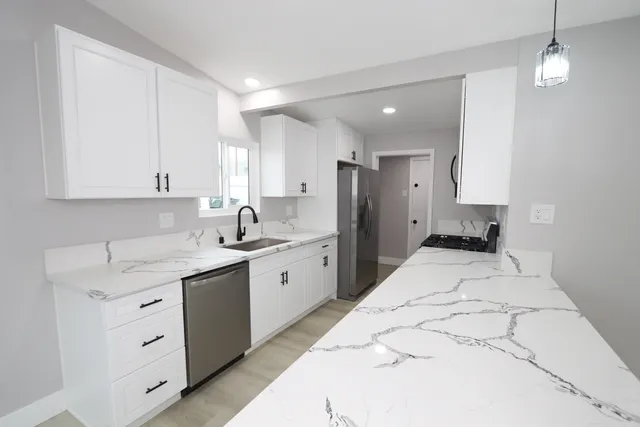 $350,000 | 65860 Acoma Avenue, Desert Hot Springs, CA 92240