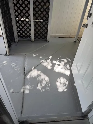 a view of walk in closet