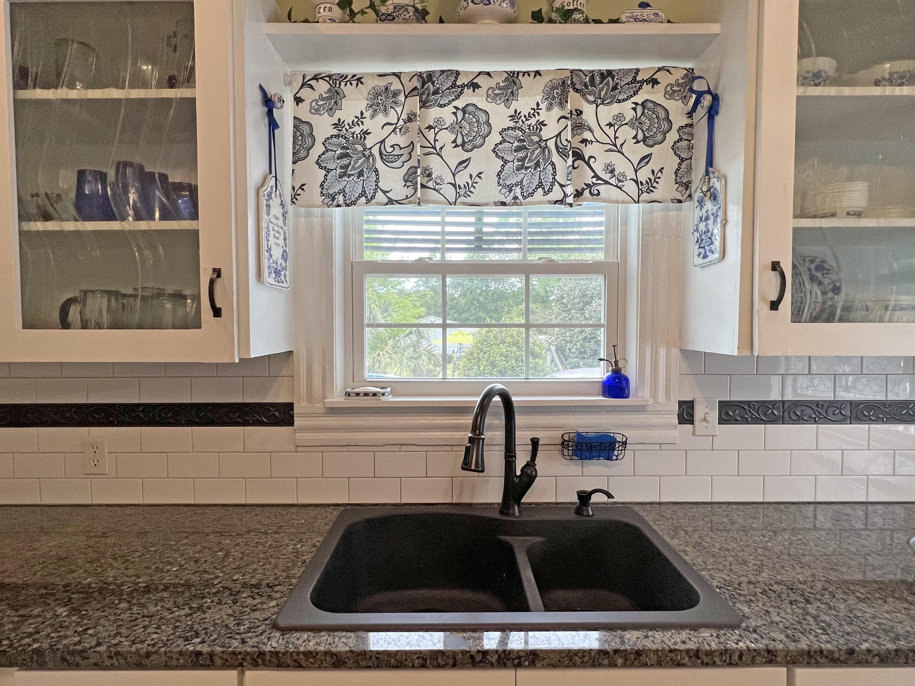 6080 Old Highway, Unit SIX Elloree, SC 29047 - Photo 11 of 35 Kitchen (003)