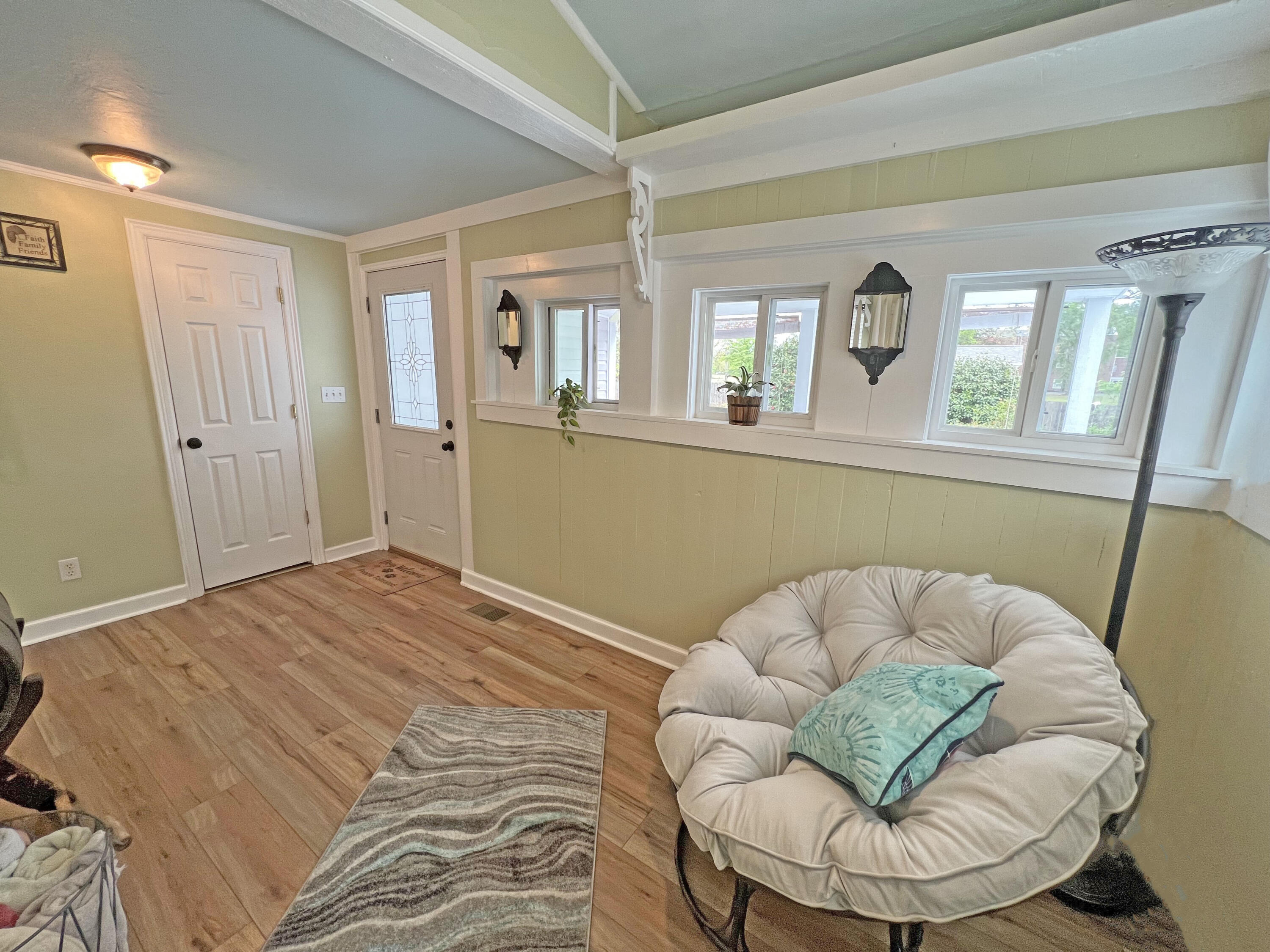 6080 Old Highway, Unit SIX Elloree, SC 29047 - Photo 22 of 35 Master Bedroom .._
