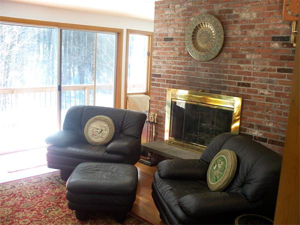 75 Woodside Road Harvard, MA 01451 - Photo 19 of 30 a living room with furniture and a window