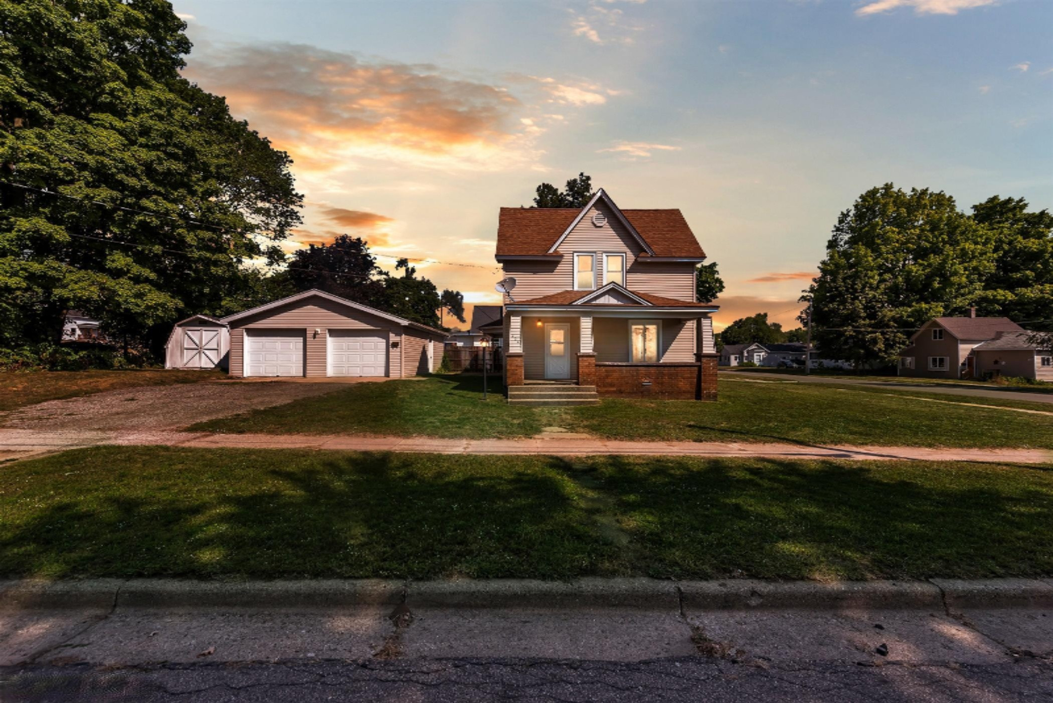 204 West May Street Belding, MI 48809 - Photo 1 of 28 01-204 W May St-windowstill-realest