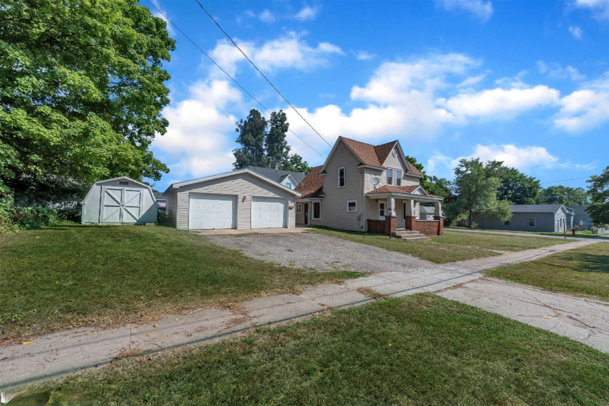 204 West May Street Belding, MI 48809 - Photo 4 of 28 26-204 W May St-windowstill-realest
