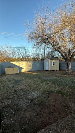 $240,000 | 6715 Cuculu Drive, Fort Worth, TX 76133
