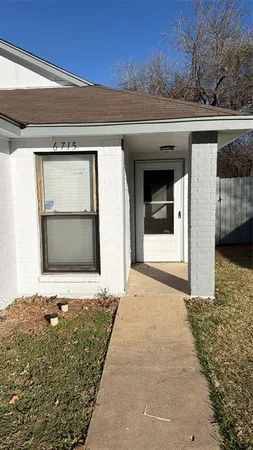 $240,000 | 6715 Cuculu Drive, Fort Worth, TX 76133