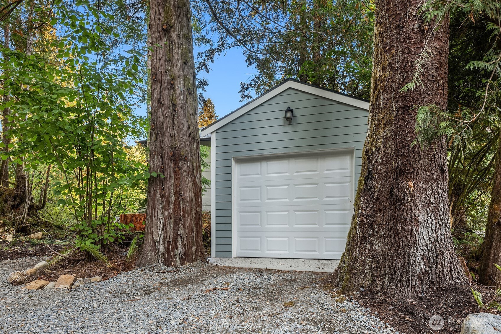 7339 Moon Valley Road Southeast North Bend, WA 98045 - Photo 37 of 40 Gallery Image 37