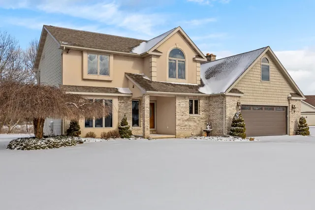 $565,000 | 6185 Willow Run Drive, Battle Creek, MI 49014