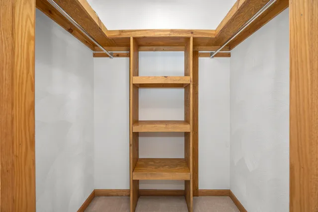 $565,000 | 6185 Willow Run Drive, Battle Creek, MI 49014