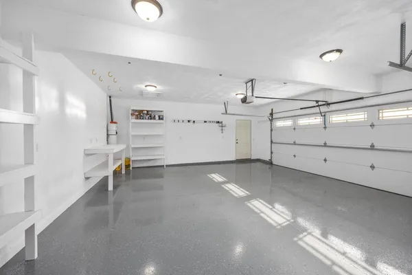 $549,900 | 6185 Willow Run Drive, Battle Creek, MI 49014