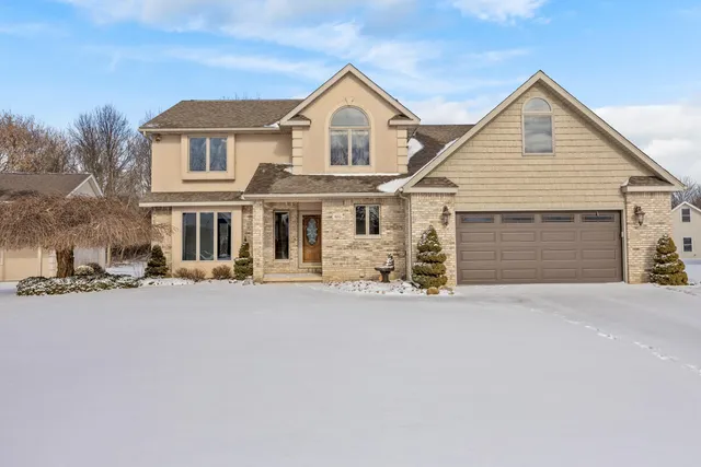 $565,000 | 6185 Willow Run Drive, Battle Creek, MI 49014