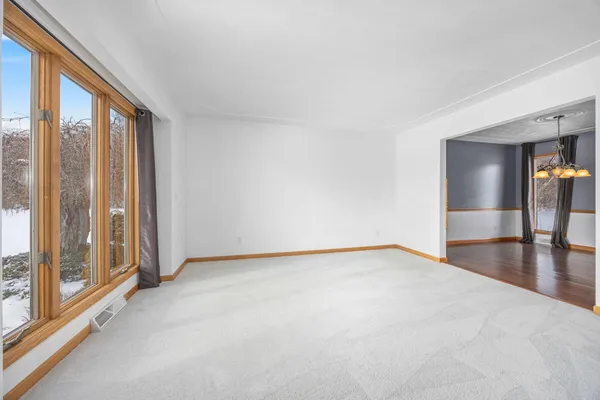 $549,900 | 6185 Willow Run Drive, Battle Creek, MI 49014