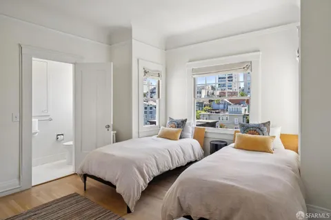 $2,995,000 | 1127 Greenwich Street, San Francisco, CA 94109