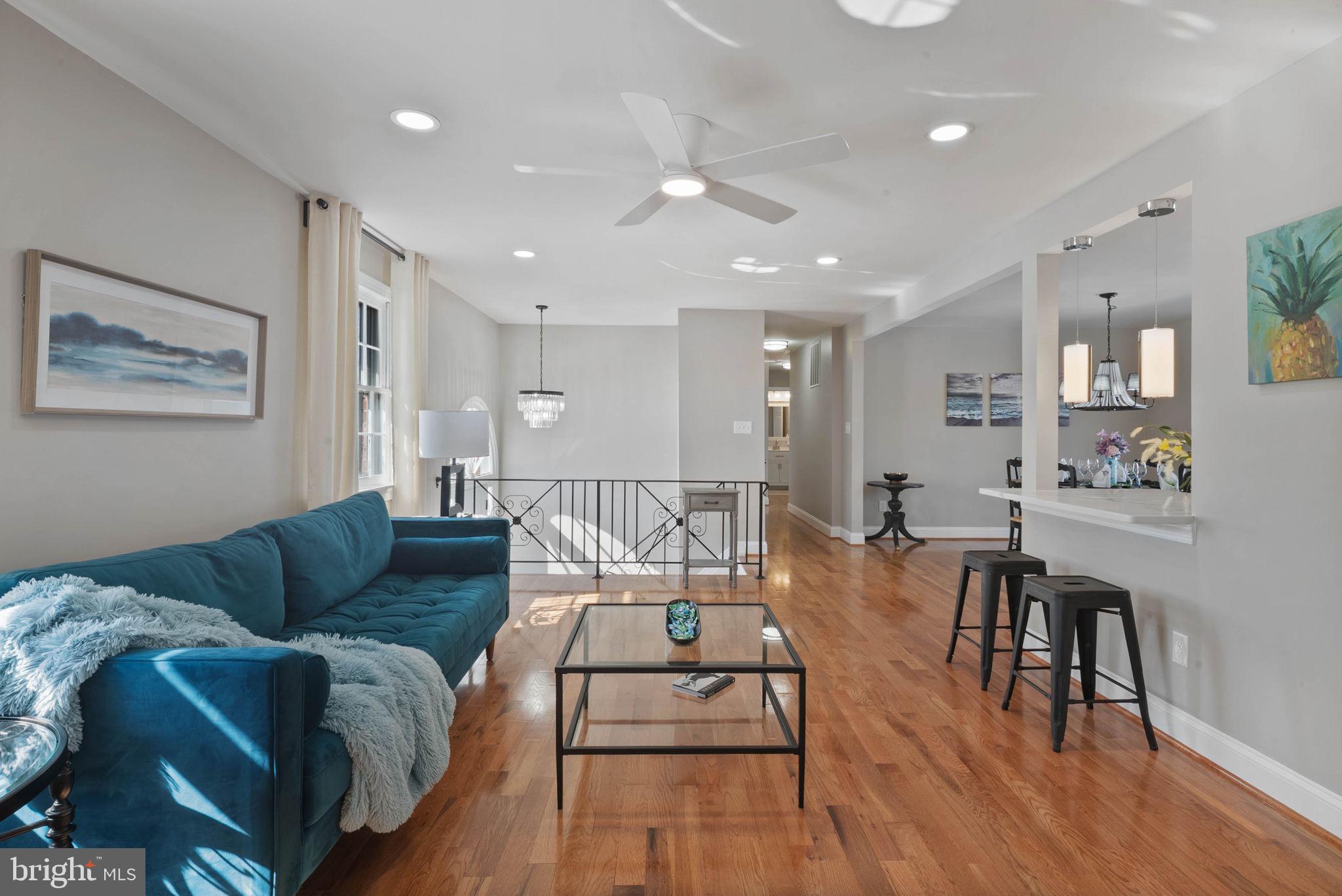 18901 Bloomfield Road Olney, MD 20832 - Photo 14 of 44 Living room with full open view