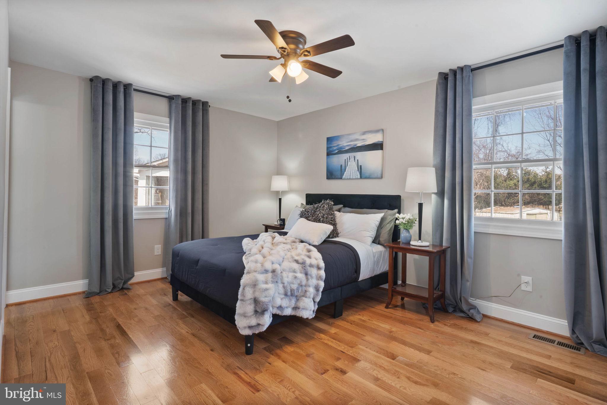 18901 Bloomfield Road Olney, MD 20832 - Photo 19 of 44 Owners suite