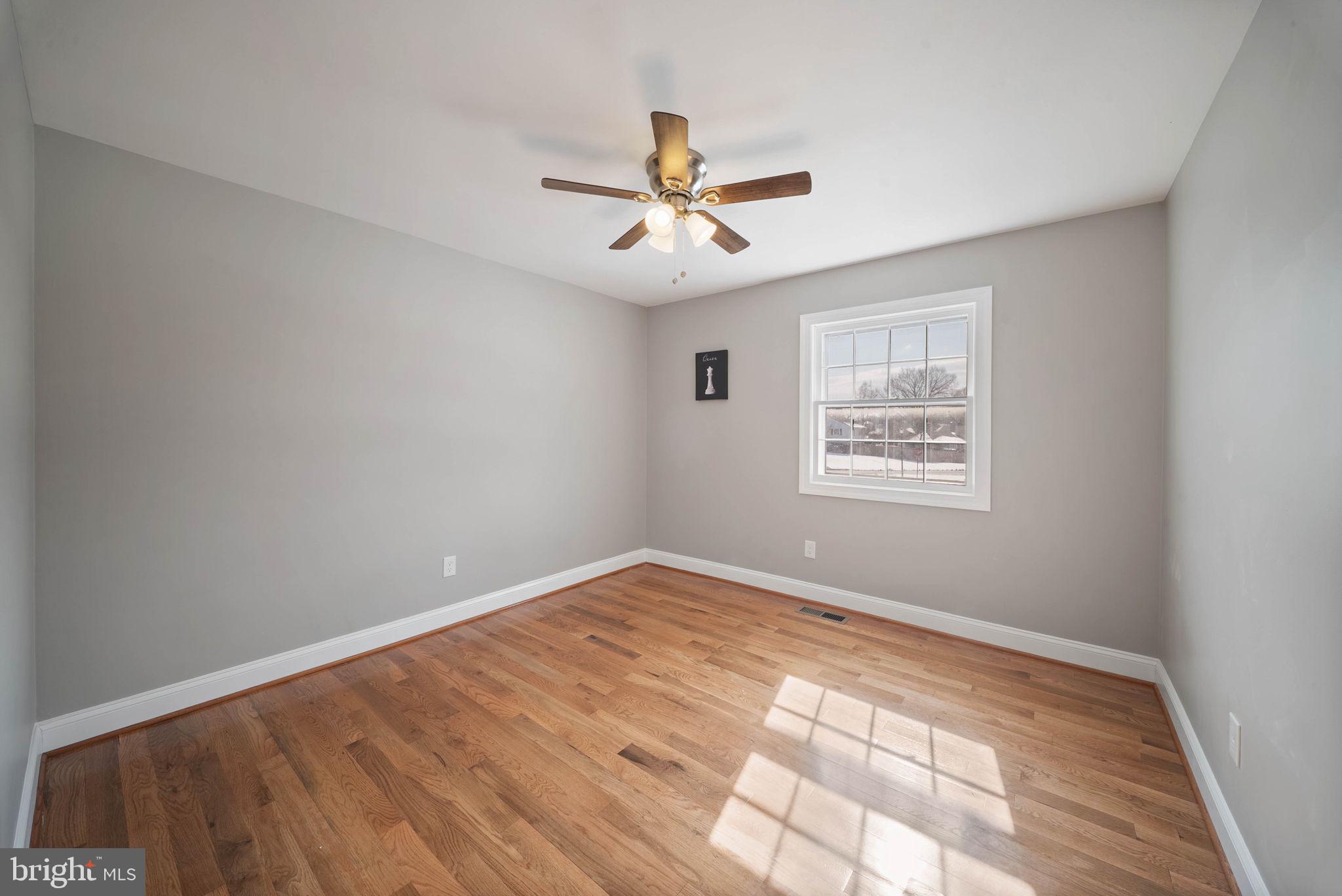 18901 Bloomfield Road Olney, MD 20832 - Photo 24 of 44 Bedroom 2 facing back yard