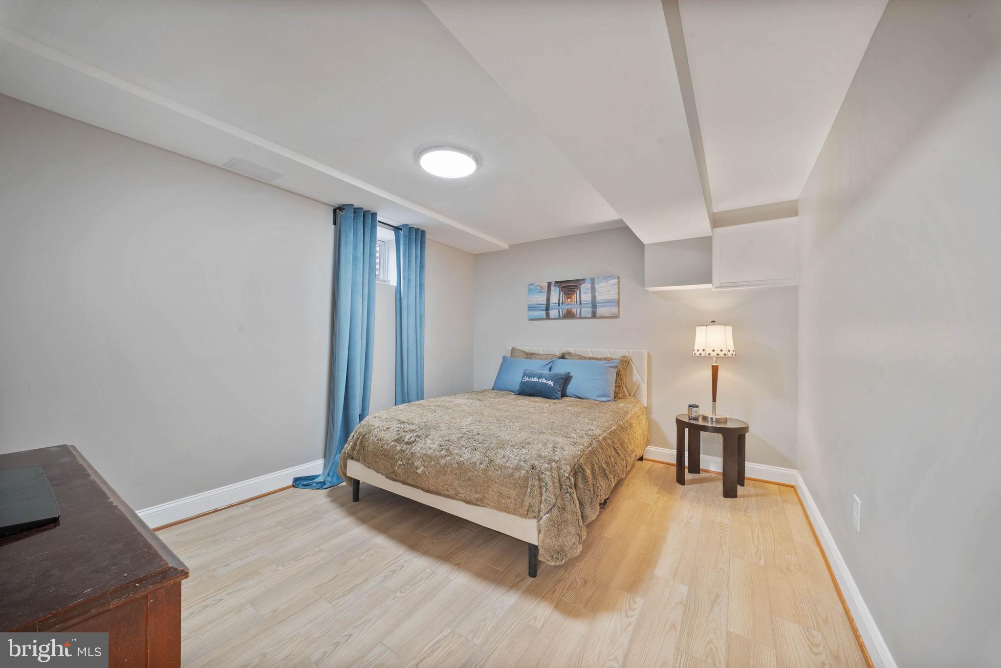 18901 Bloomfield Road Olney, MD 20832 - Photo 39 of 44 Lower level guest bedroom