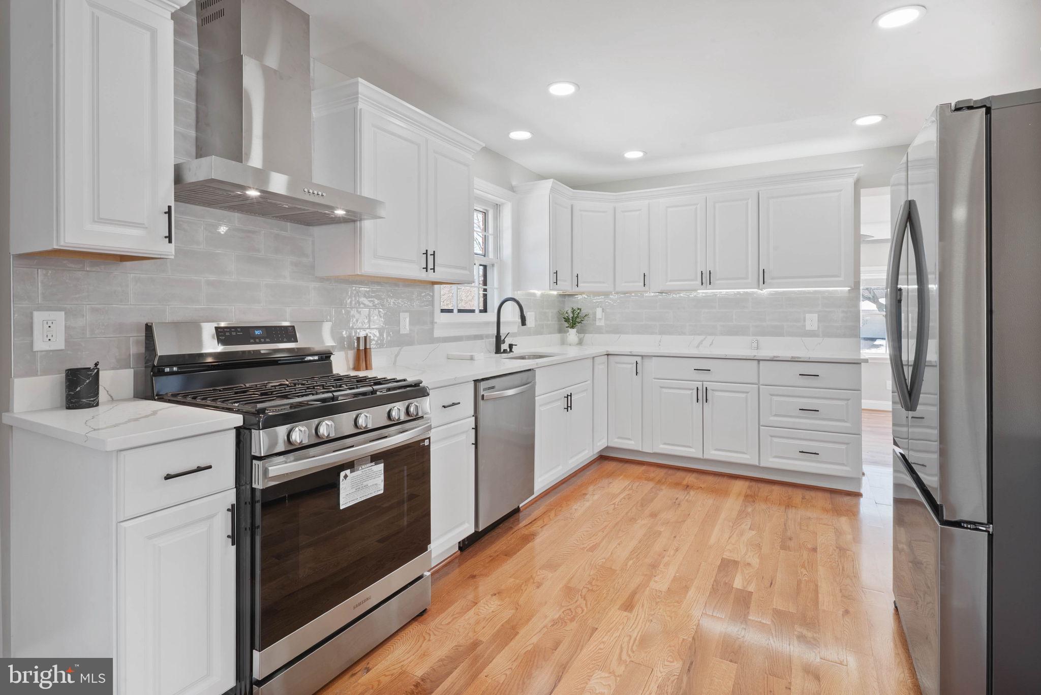 18901 Bloomfield Road Olney, MD 20832 - Photo 9 of 44 Kitchen full replacement