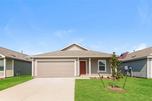 $1,629 | 806 Ginkgo Way, Princeton, TX 75407