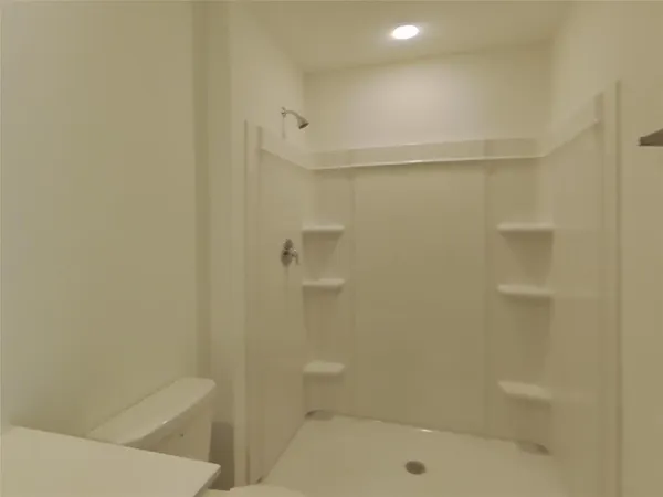 $1,629 | 806 Ginkgo Way, Princeton, TX 75407