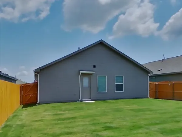 $1,629 | 806 Ginkgo Way, Princeton, TX 75407