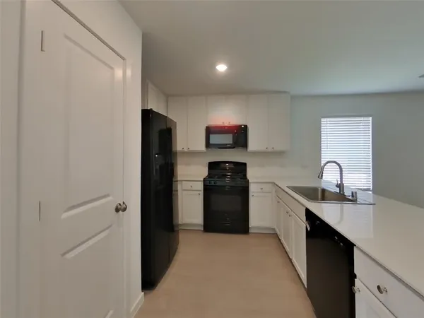 $1,629 | 806 Ginkgo Way, Princeton, TX 75407