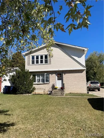 $299,999 | 341 Sundridge Drive, Amherst, NY 14228