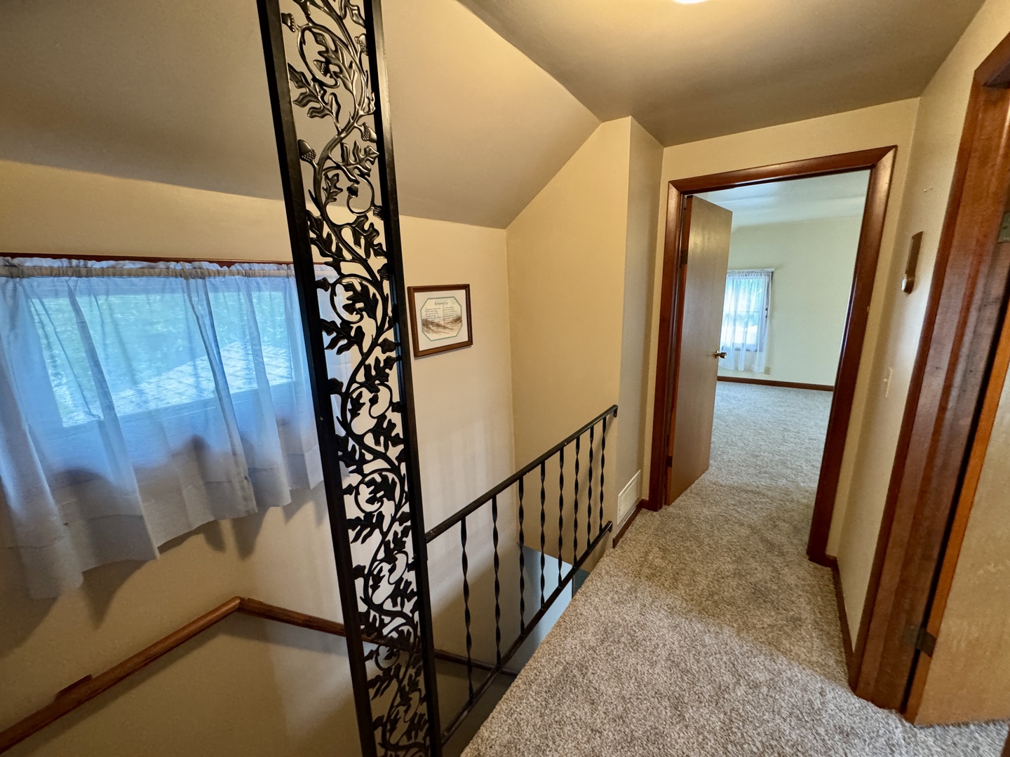 321 East North Street Sheffield, IL 61361 - Photo 16 of 26 a view of a porch