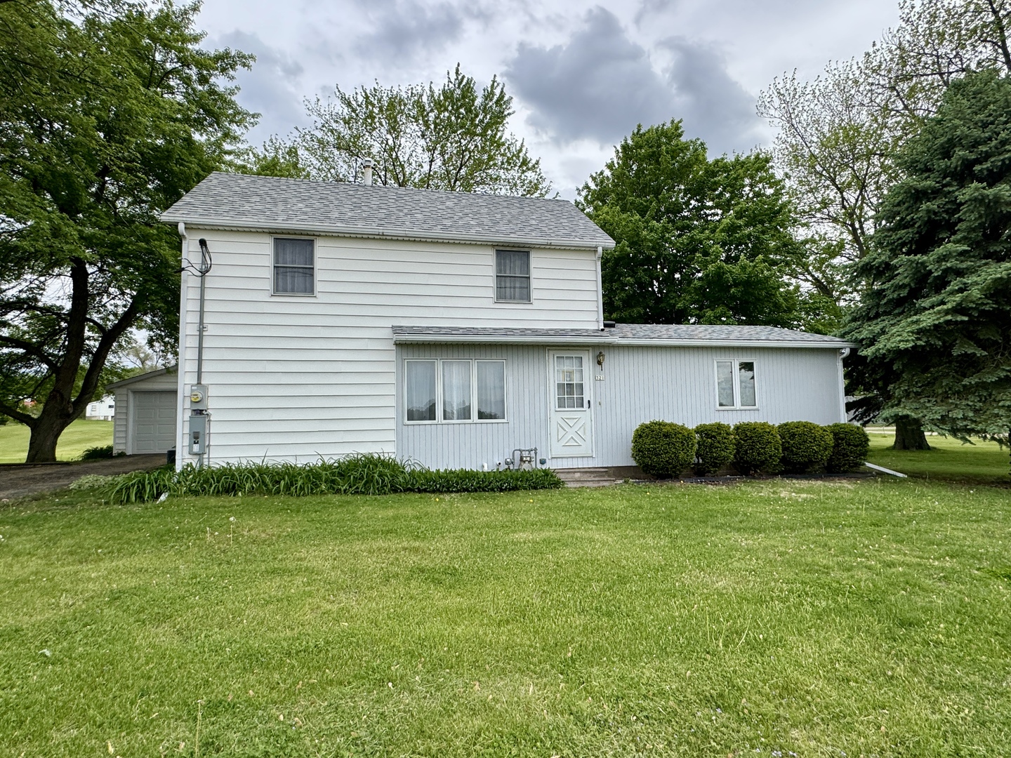 321 East North Street Sheffield, IL 61361 - Photo 26 of 26 a view of a house with a yard