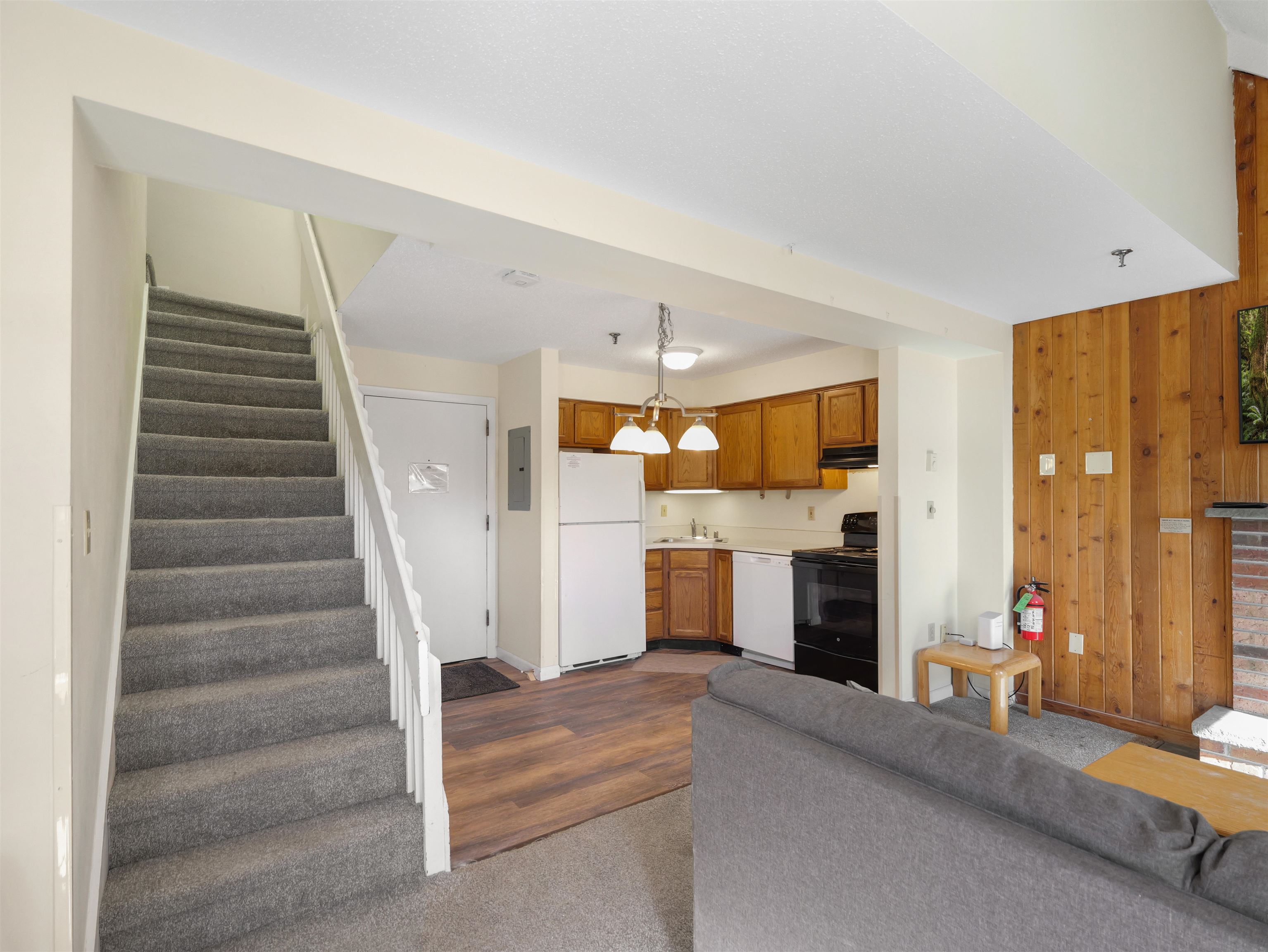 133 East Mountain Road, Unit 3F8 Killington, VT 05751 - Photo 2 of 43 Gallery Image 2