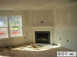 5507 Keener Ridge Road Charlotte, NC 28216 - Photo 2 of 3 Gallery Image 2