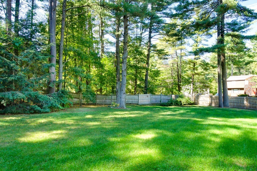 6 Carmichael Way Groton, MA 01450 - Photo 4 of 28 Gallery Image 4