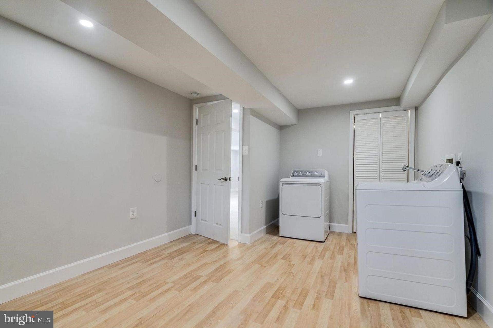 4518 Gage Road Alexandria, VA 22309 - Photo 29 of 42 a room with a washer and dryer