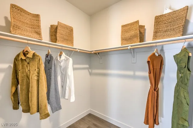 $2,605 | 9458 Ramon Valley Avenue, Las Vegas, NV 89178