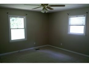 325 Scioto Road Unicoi, TN 37692 - Photo 7 of 8 Photo 7