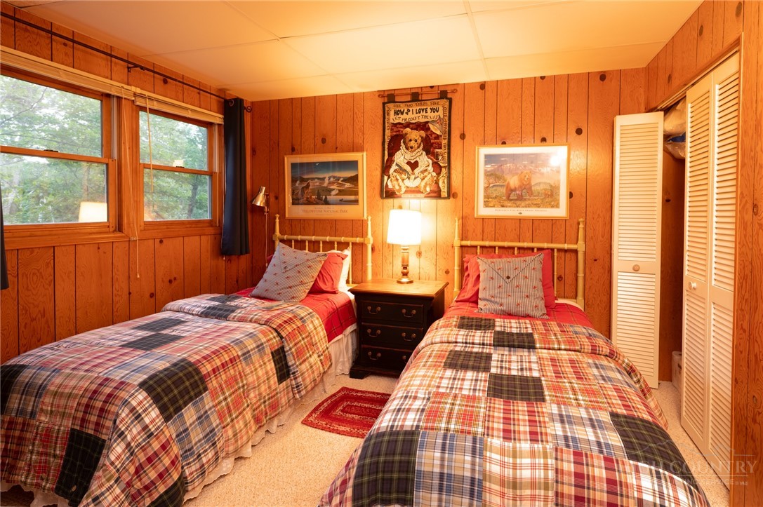107 Grassy Gap Loop Road Beech Mountain, NC 28604 - Photo 32 of 41 Gallery Image 32