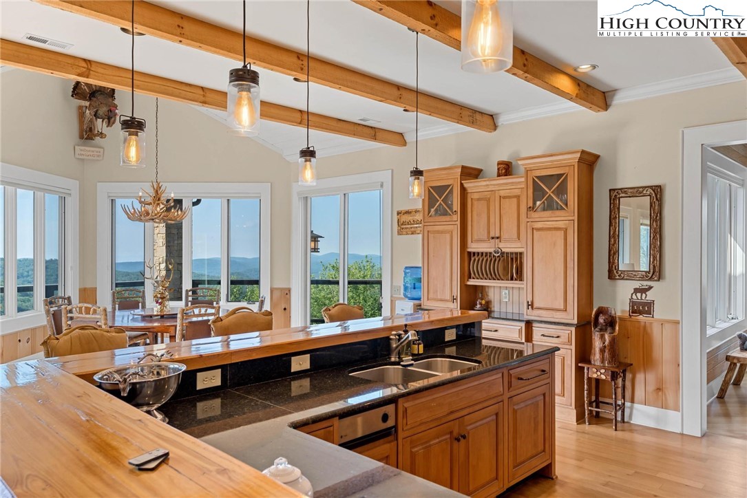 1705 Forest Ridge Drive Linville, NC 28646 - Photo 17 of 50