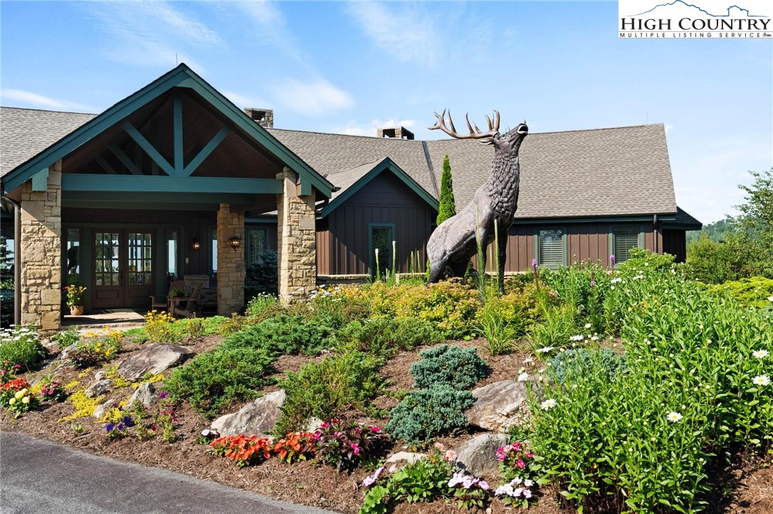 1705 Forest Ridge Drive Linville, NC 28646 - Photo 5 of 50