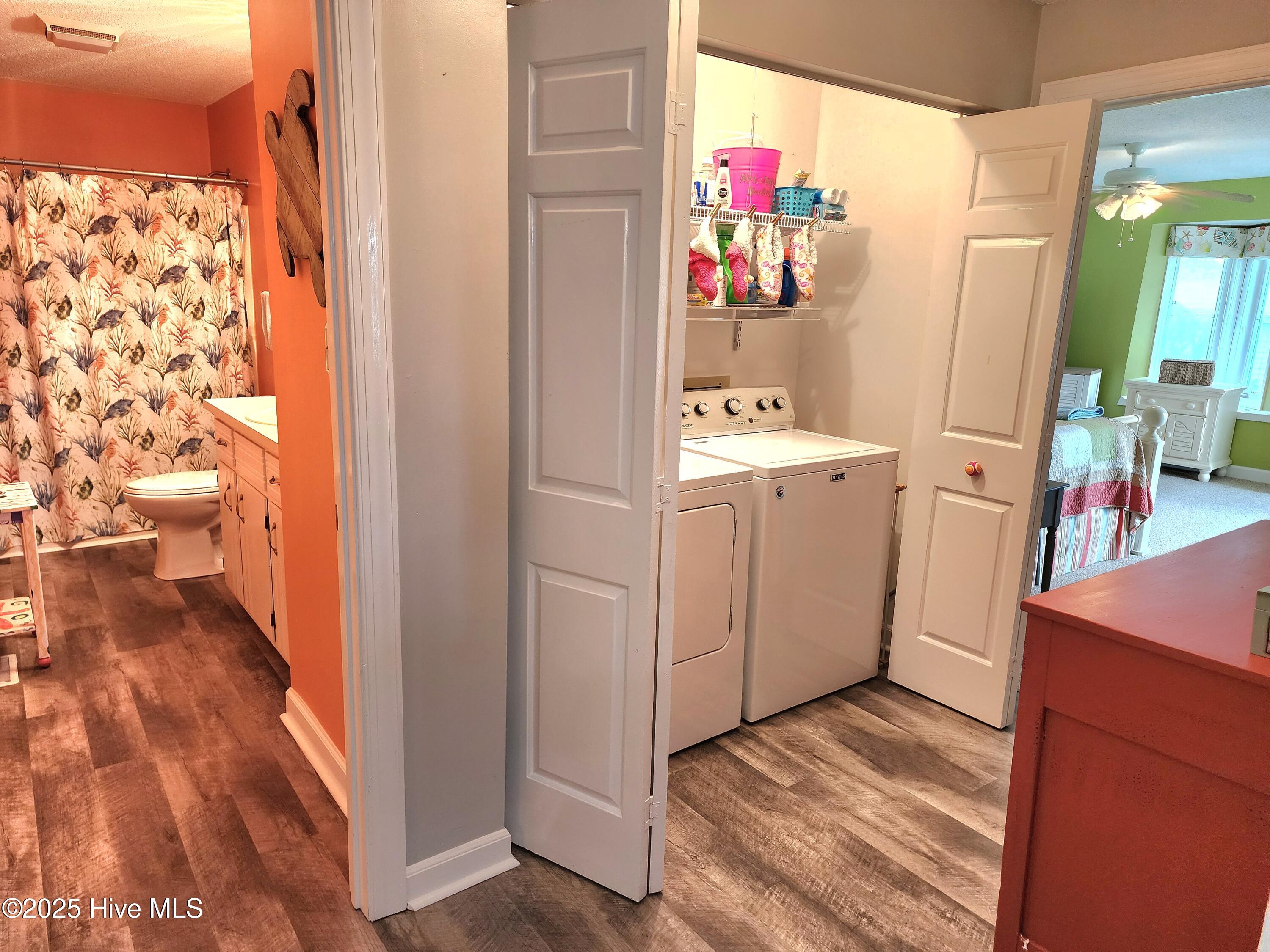 800 Country Club Road, Unit 36 Morehead City, NC 28557 - Photo 31 of 56 Laundry Closet